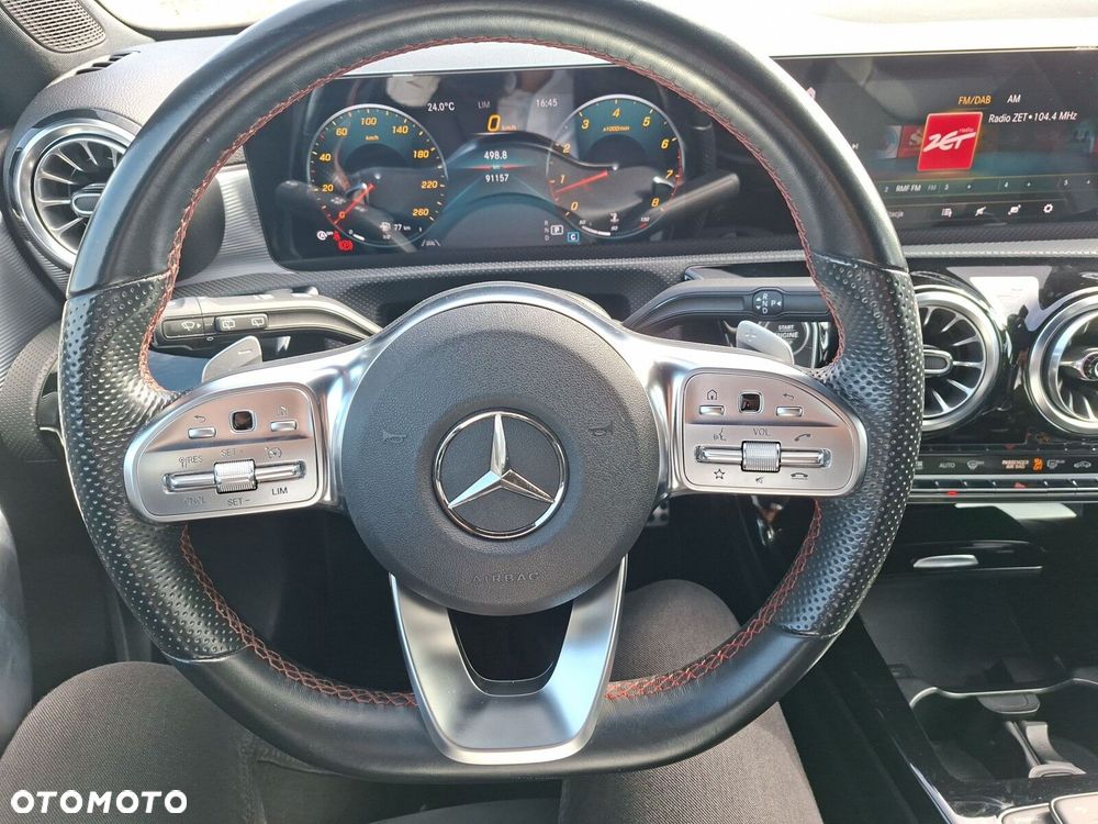 Mercedes-Benz Klasa A 250 4-Matic AMG Line 7G-DCT - 11