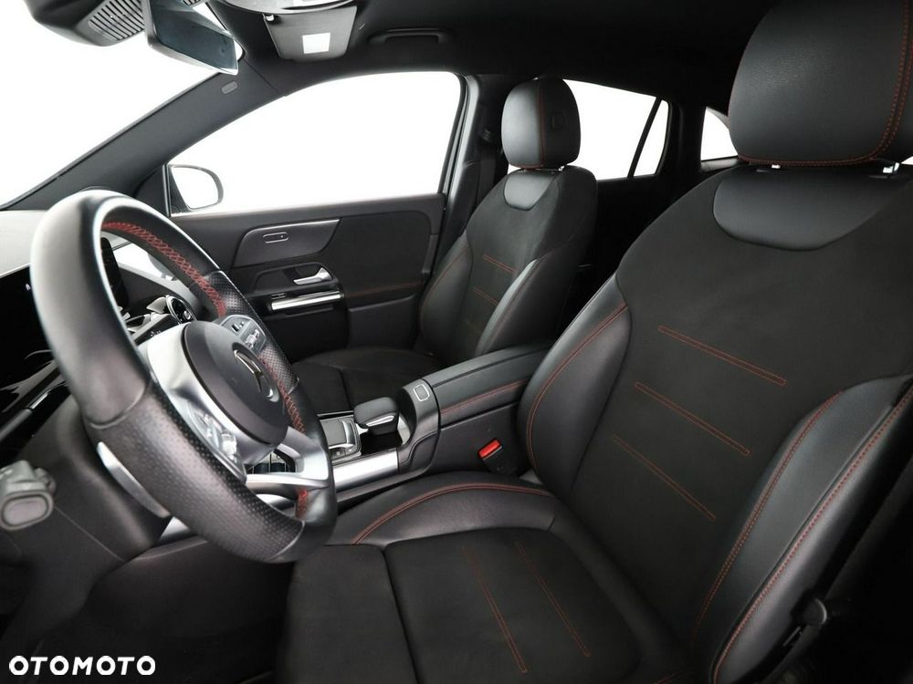 Mercedes-Benz GLA 220 d 4Matic 8G-DCT AMG Line - 14