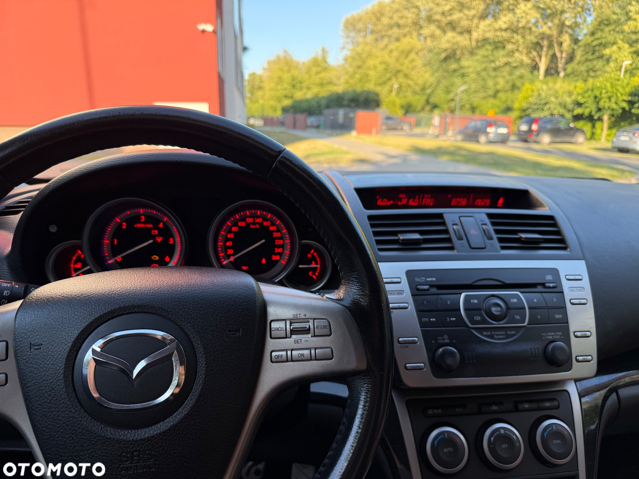 Mazda 6 - 8