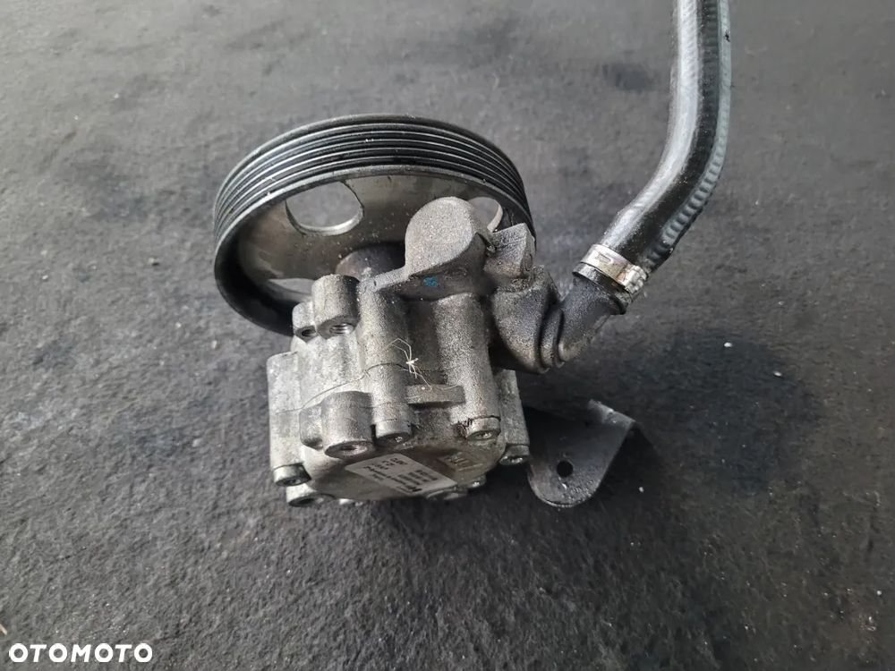 Pompa wspomagania 9682351680 Citroen C5 III