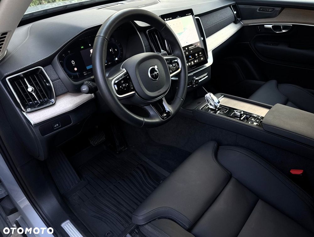 Volvo XC 90 - 11