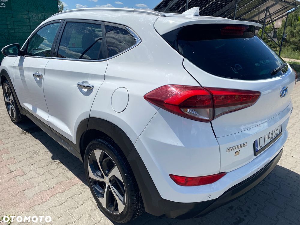 Hyundai Tucson - 4