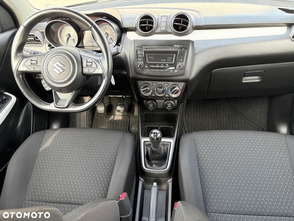 Suzuki Swift 1.2 Dualjet SHVS Premium - 19