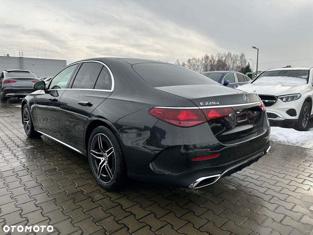 Mercedes-Benz Klasa E - 5