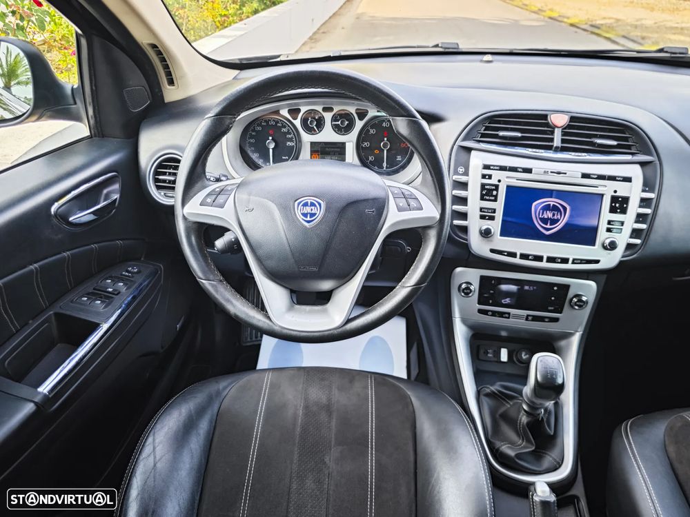 Lancia Delta 1.6 M-Jet Oro - 12