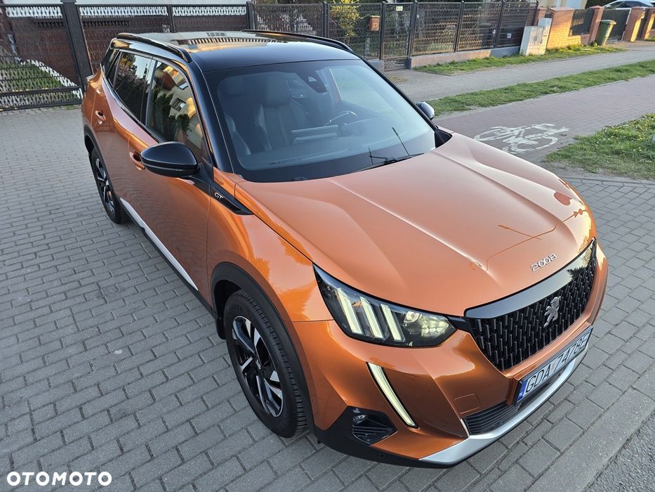 Peugeot 2008 PureTech 130 EAT8 GT - 23