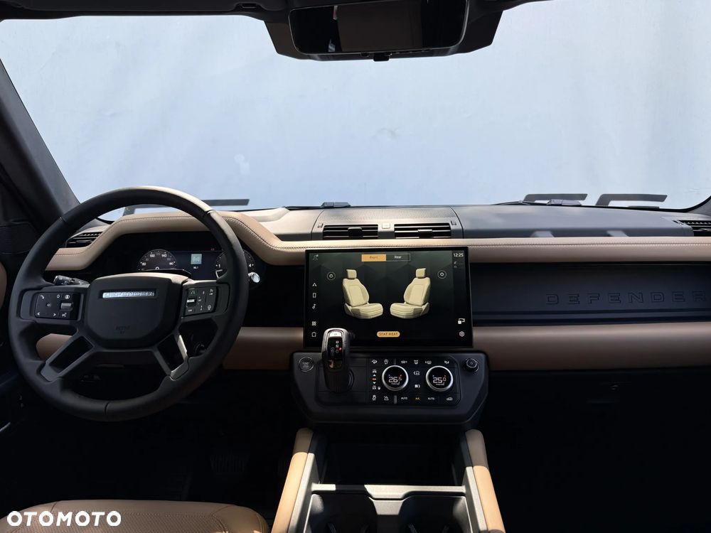 Land Rover Defender 110 D350 X-Dynamic HSE - 4