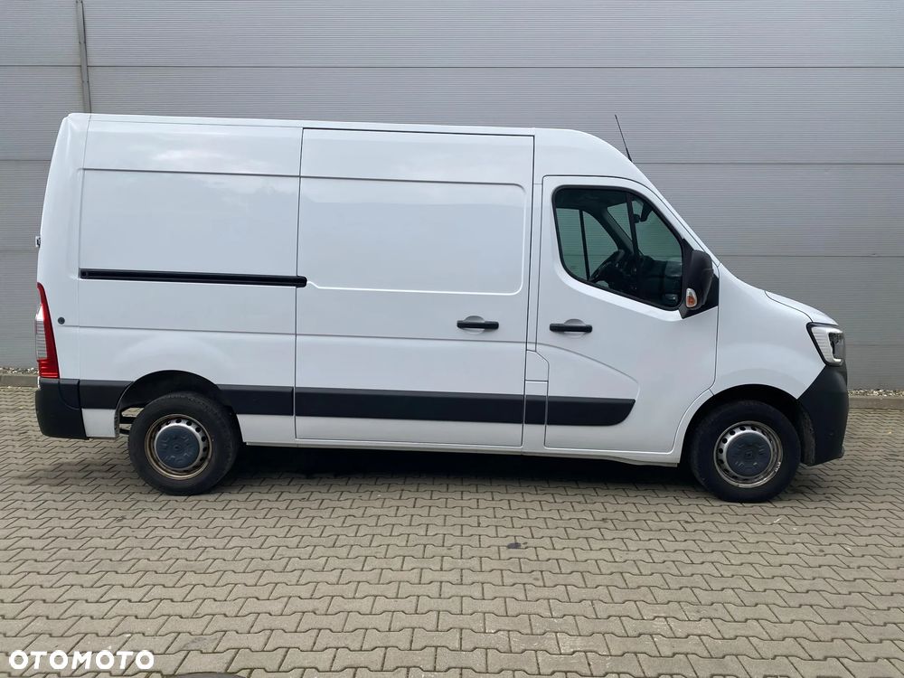 Renault MASTER Furgon L2H2 - 12