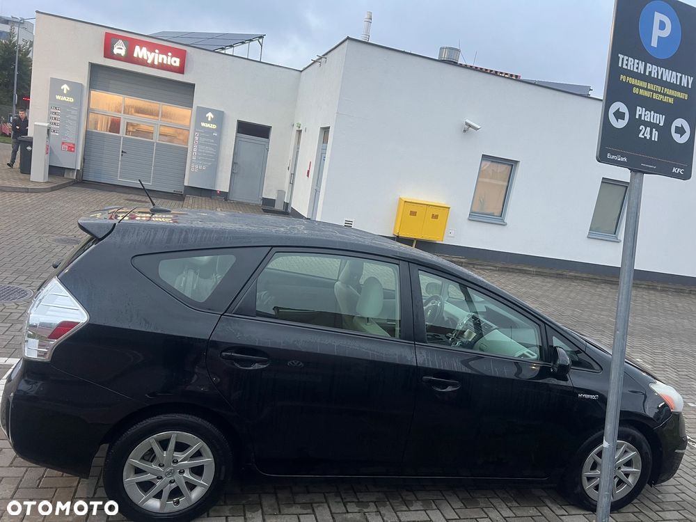 Toyota Prius+ - 5