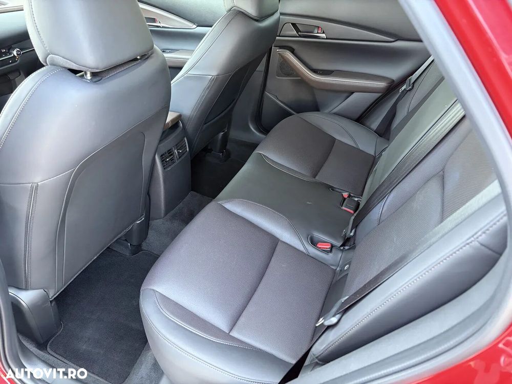 Mazda CX-30 - 11