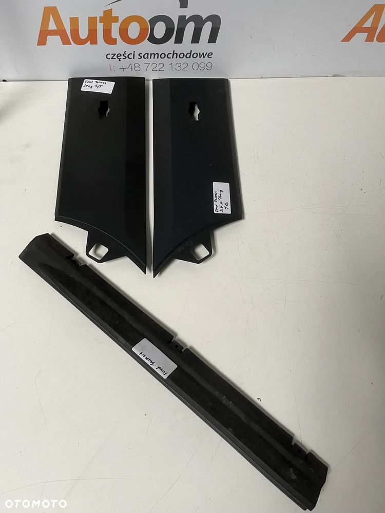LISTWA  BOCZNA BK31V29397 , BK31V29396 PRAWA/LEWA - 1