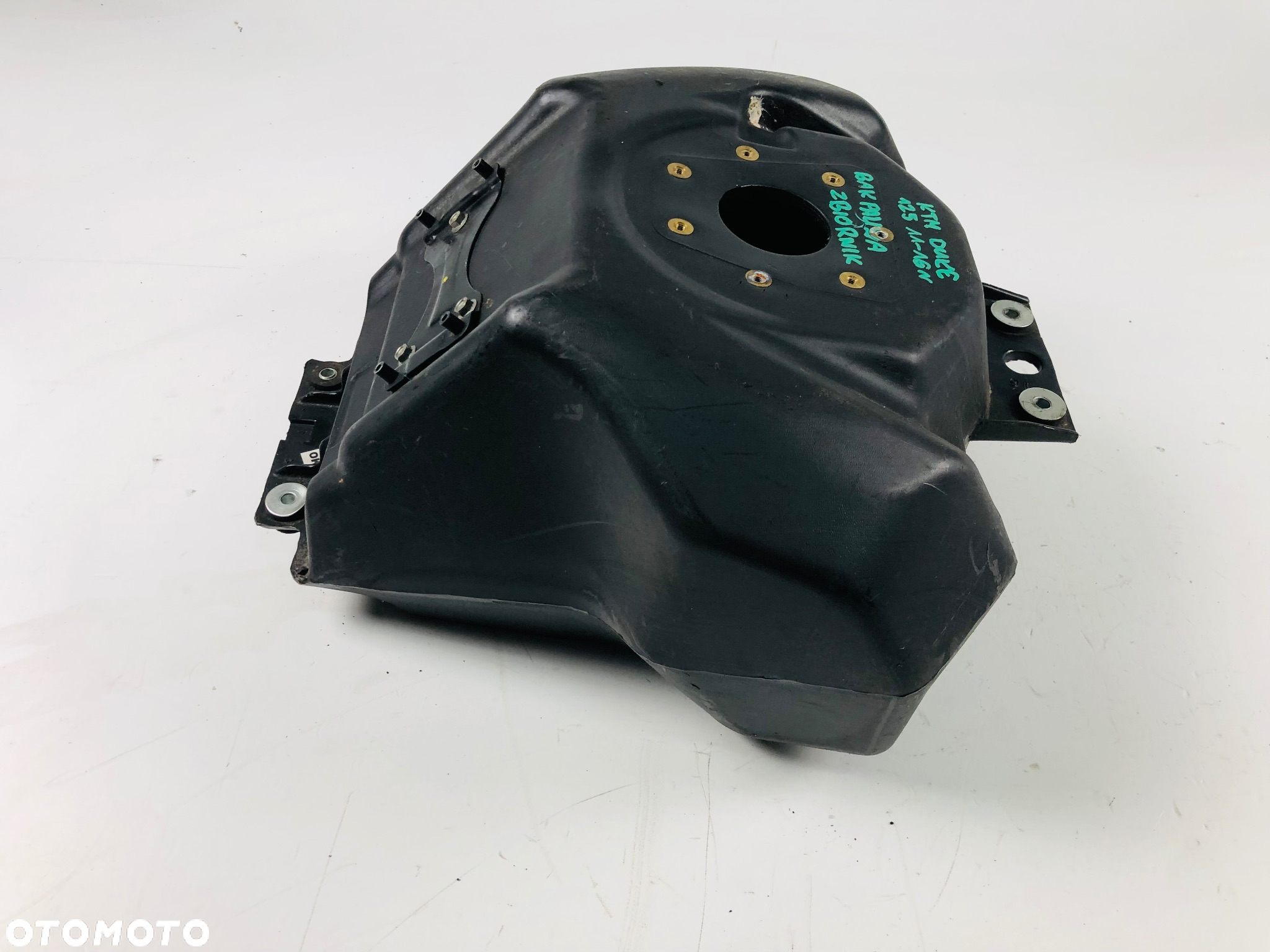 KTM Duke 125 11-16 zbiornik paliwa bak paliwa - 4
