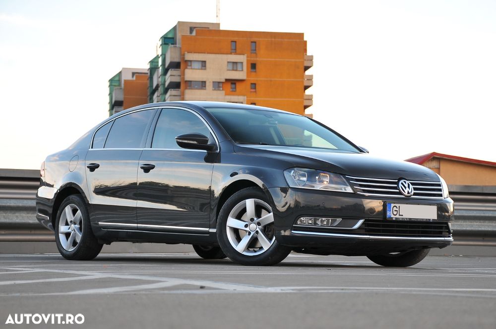 Volkswagen Passat 2.0 TDI BlueMotion Technology DSG Trendline - 25