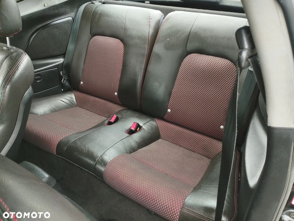 Hyundai Coupe - 19