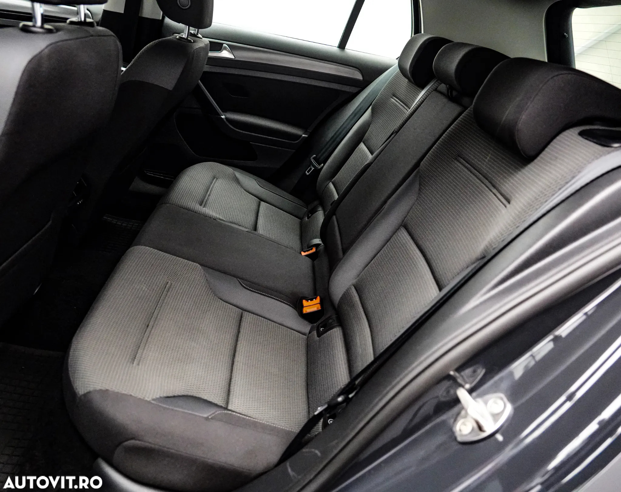 Volkswagen Golf 1.6 TDI Trendline - 16