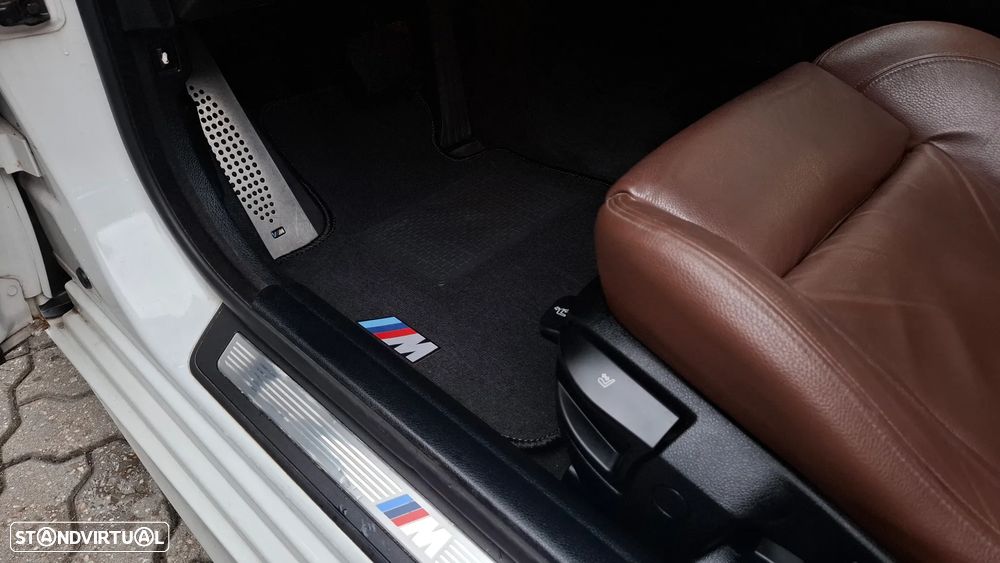 BMW 520 d Auto - 26