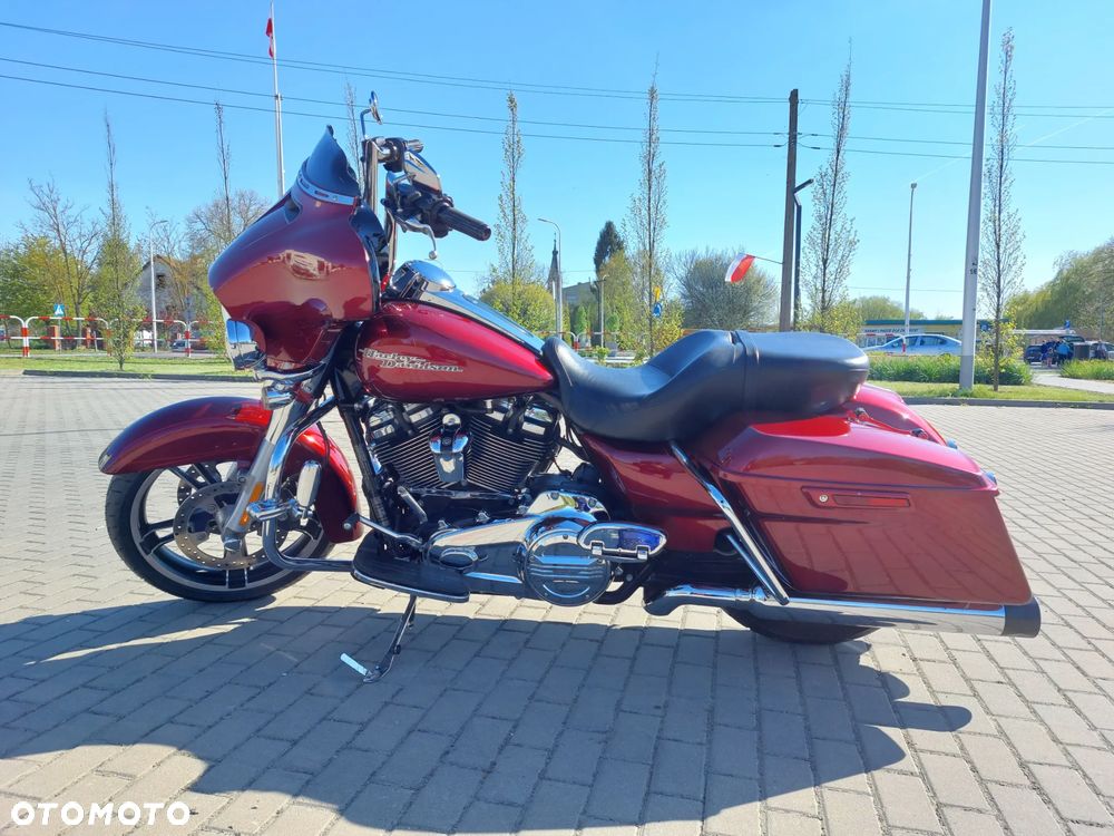 Harley-Davidson FLHXS Special - 2