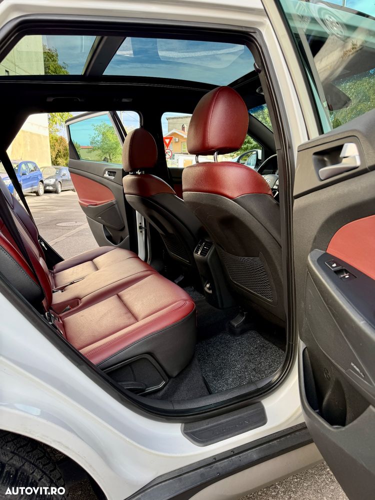 Hyundai Tucson blue 1.6 CRDi 4WD DCT Premium - 10