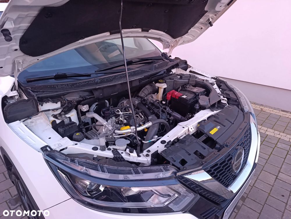 Nissan Qashqai 1.3 DIG-T N-Tec DCT - 19