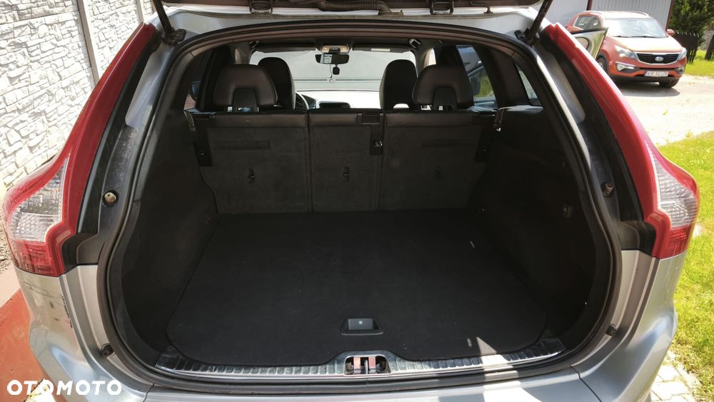 Volvo XC 60 D3 Summum - 4