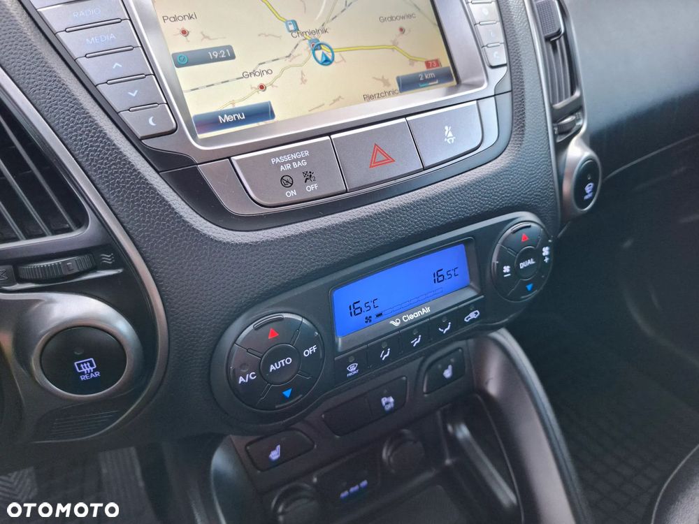 Hyundai ix35 1.7 CRDi 2WD Fifa World Cup Edition - 12