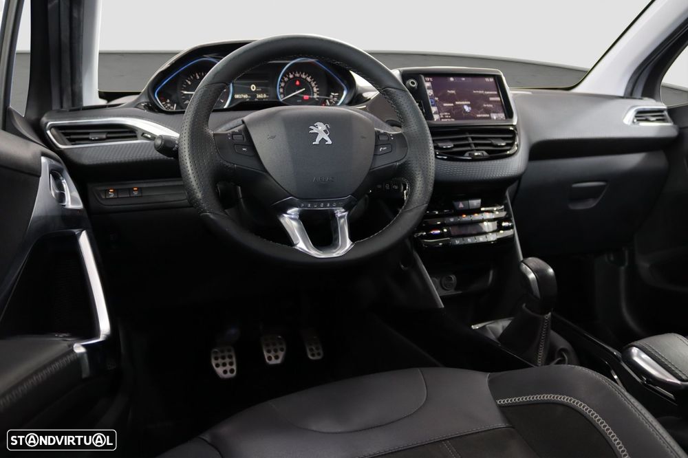 Peugeot 2008 1.2 PureTech Crossway - 5