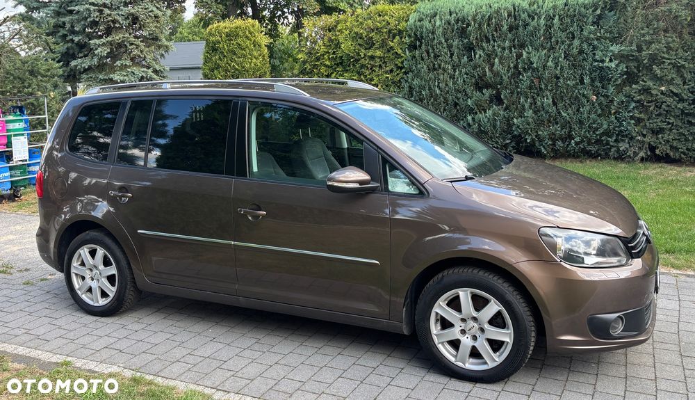 Volkswagen Touran 2.0 TDI DPF BlueMotion Technology Comfortline - 11