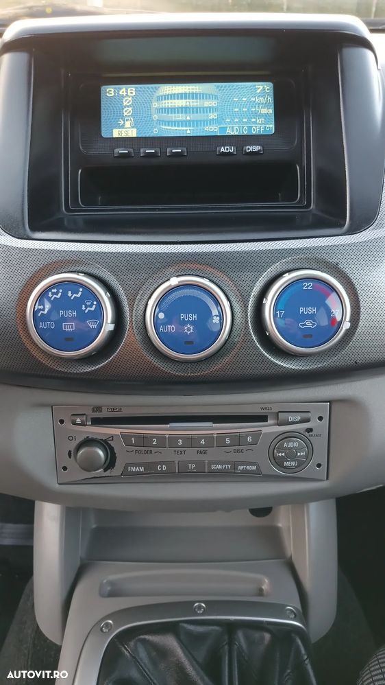 Mitsubishi L200 - 15