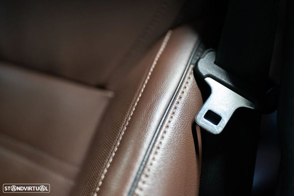 Kia Sorento 2.2 CRDi TOP Aut. - 37