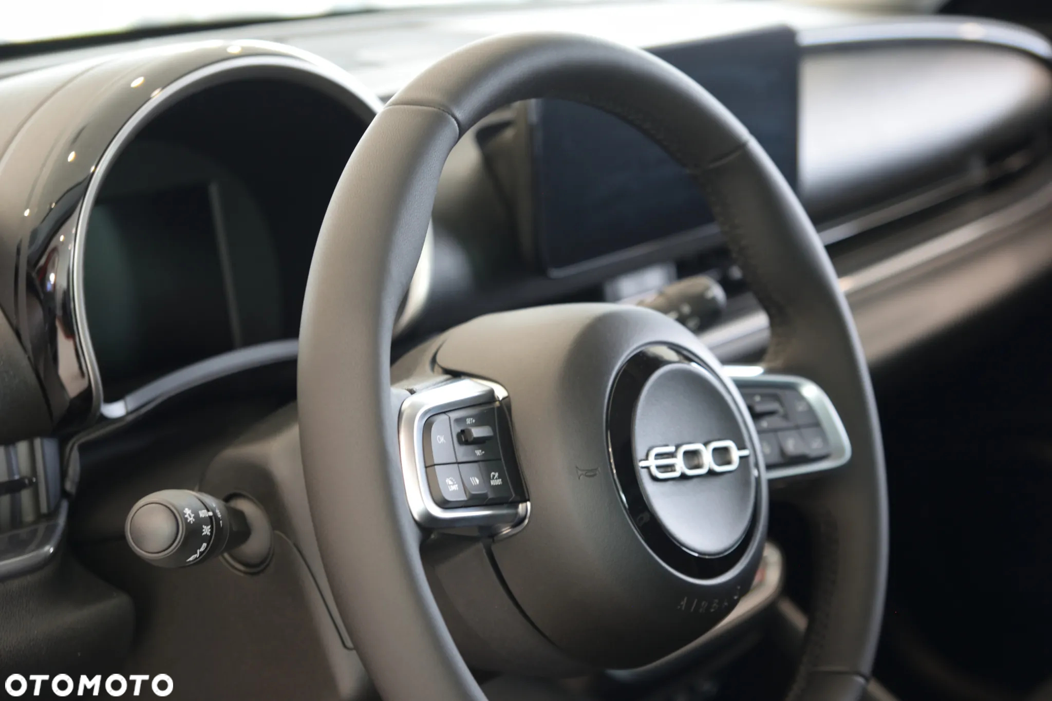 Fiat 600 1.2 Turbo Hybrid eDCT - 21