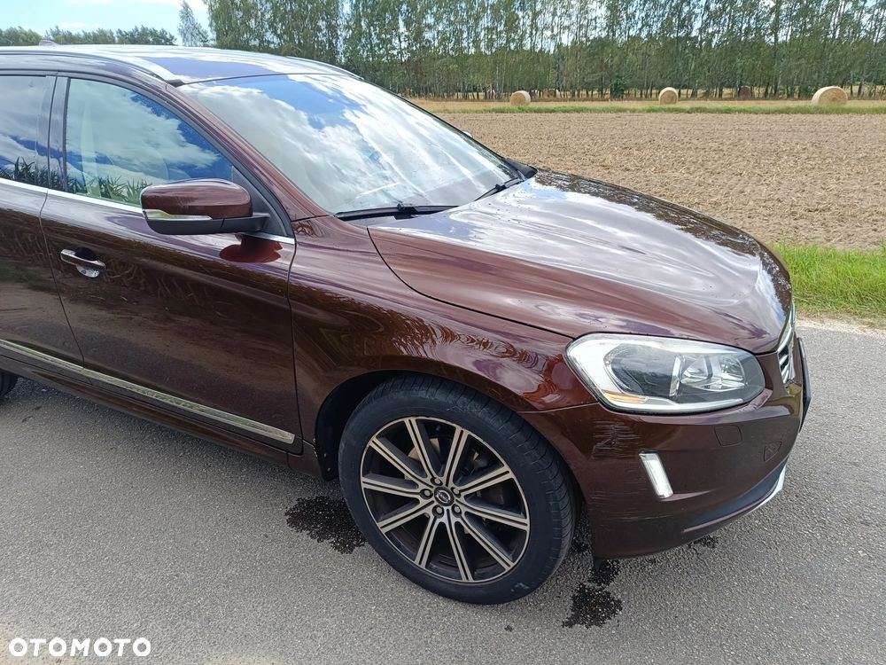 Volvo XC 60 D5 AWD Summum - 10