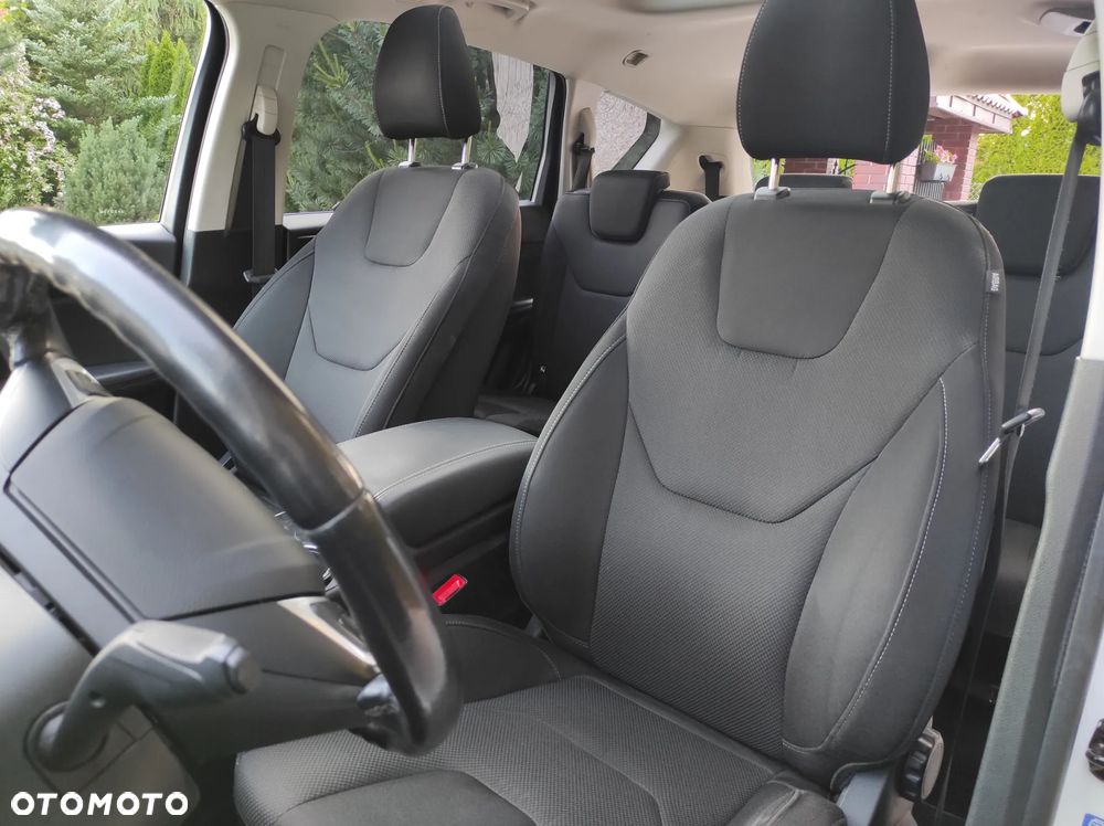 Ford S-Max 2.0 EcoBlue Titanium - 26