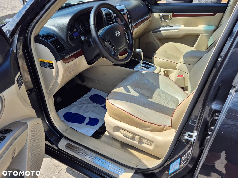 Hyundai Santa Fe - 10