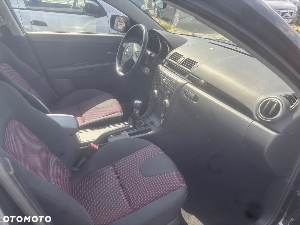 Mazda 3 1.6 Sport Active - 21