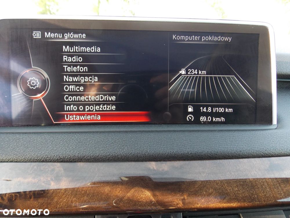 BMW X5 xDrive50i Sport-Aut - 23