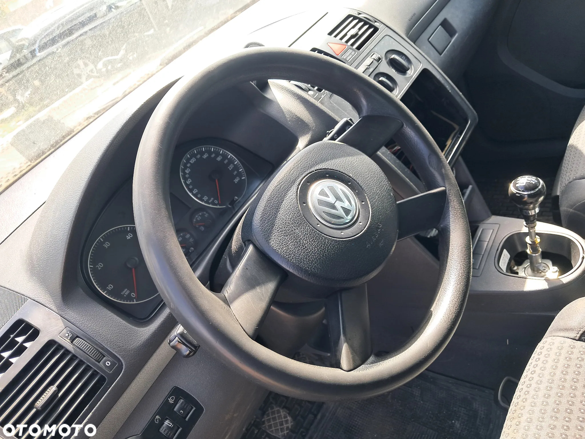 DAWCA CZĘŚCI VW TOURAN I 1T1 2004 1.9 TDI 105 KM BKC KL. LB5N - 10