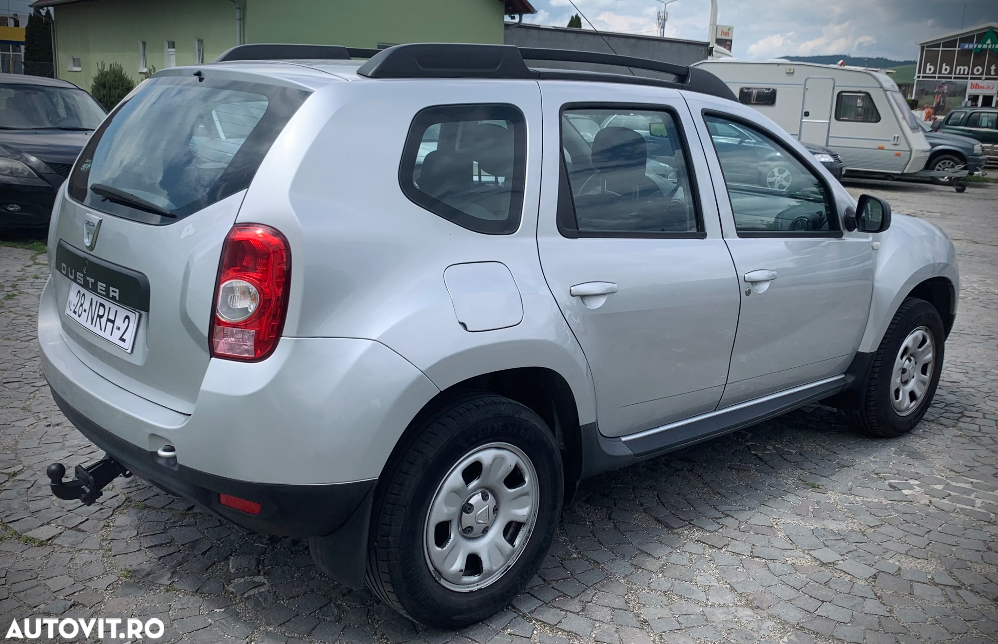 Dacia Duster 1.6 4x4 Laureate - 5