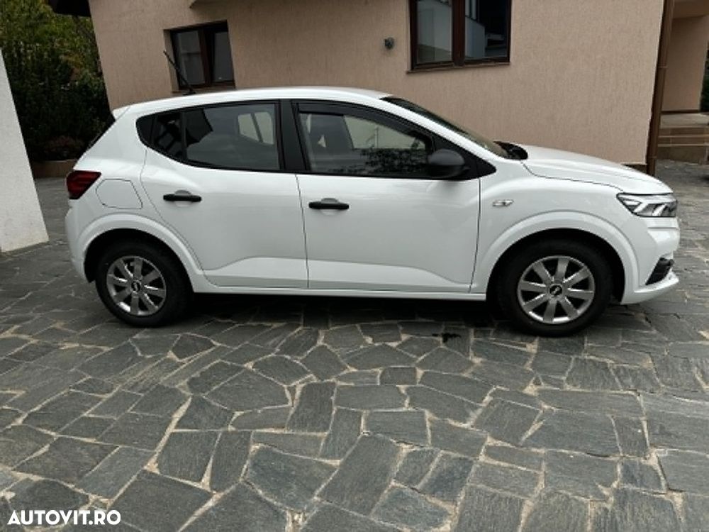 Dacia Sandero TCe 90 Essential - 2