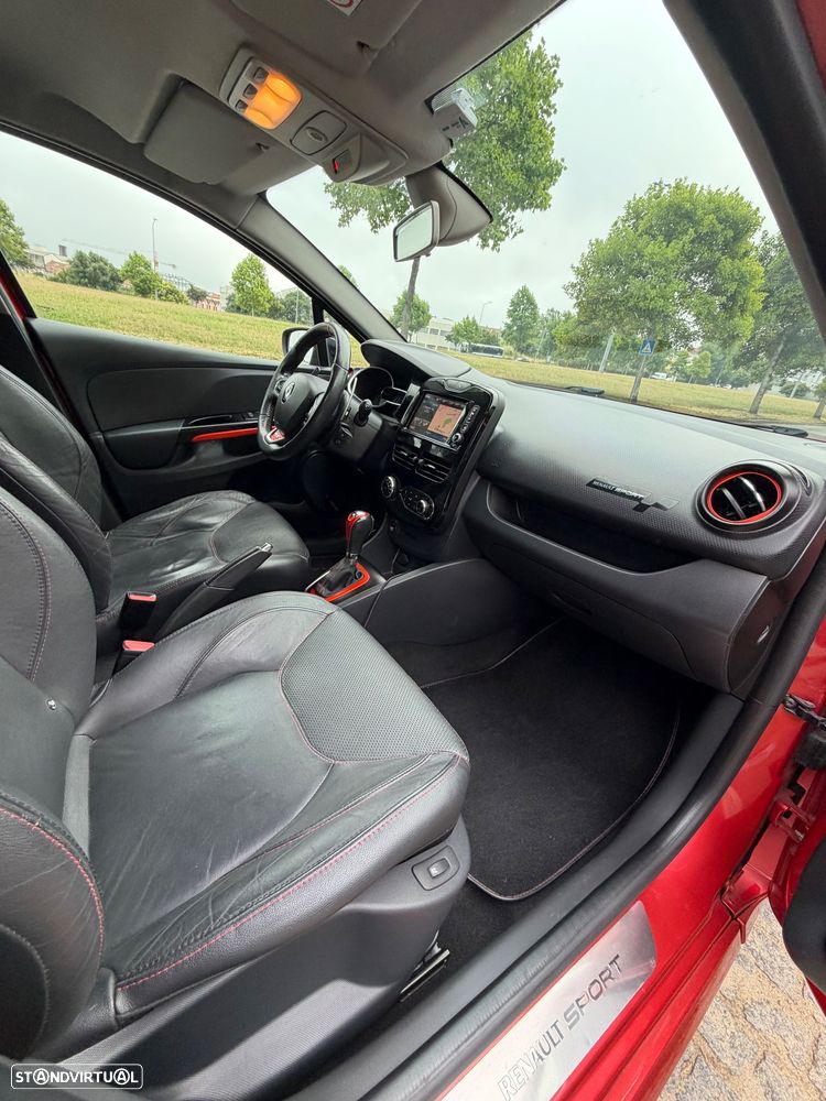 Renault Clio 1.6 T RS EDC - 18