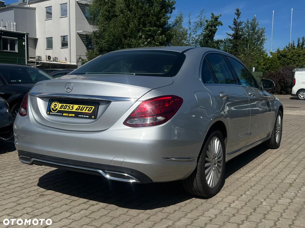 Mercedes-Benz Klasa C - 9