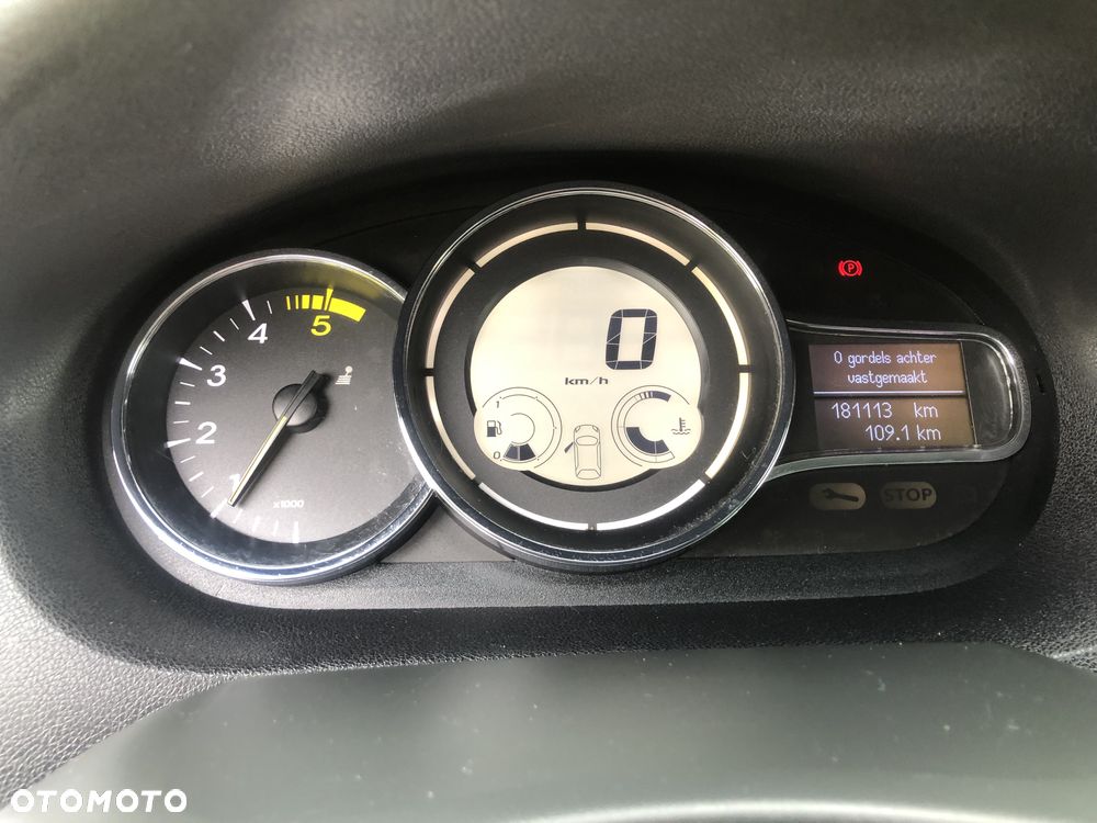 Renault Megane 1.5 dCi Energy Life EU6 - 16