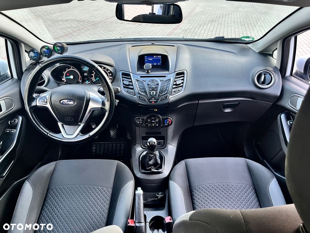 Ford Fiesta 1.25 Platinium X - 20