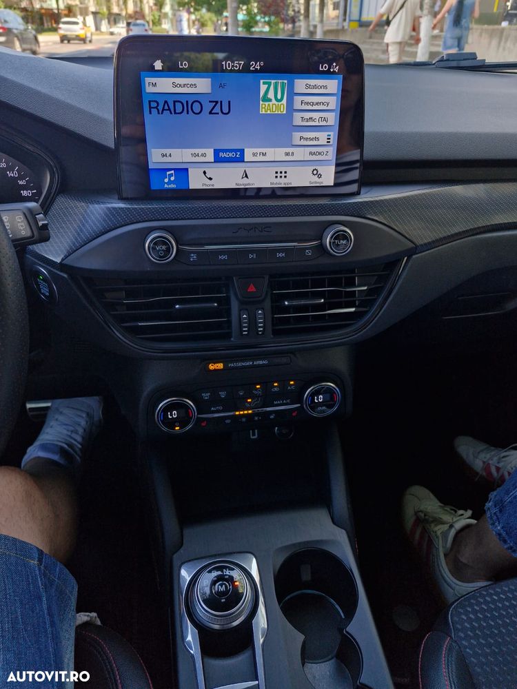 Ford Focus - 28