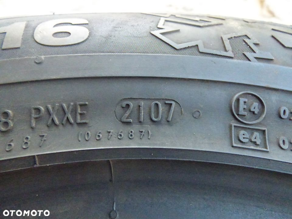 OPONA CONTINENTAL CONTIWINTERCONTACT TS 810 225/55 R16 95H 5mm - 4