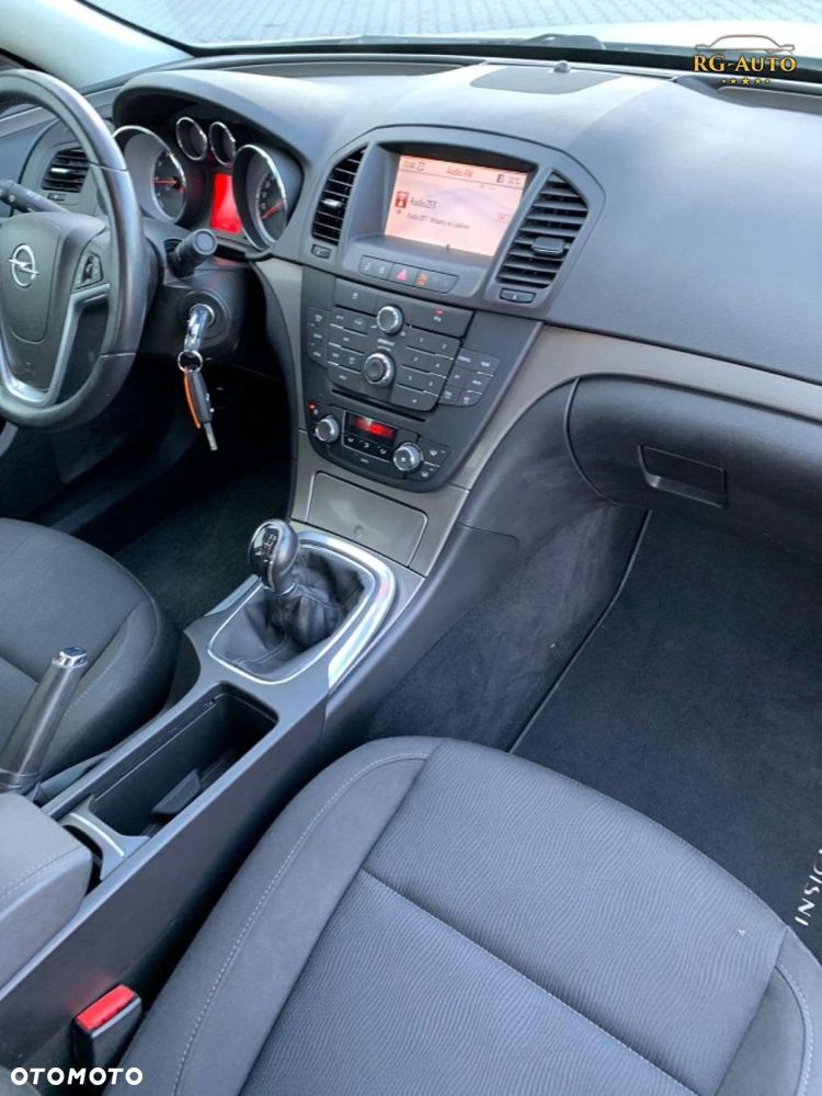 Opel Insignia - 33
