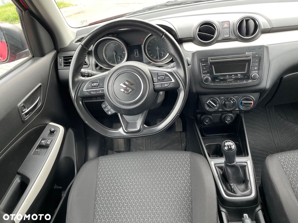 Suzuki Swift ver-1-2-dualjet-shvs-premium-plus - 12