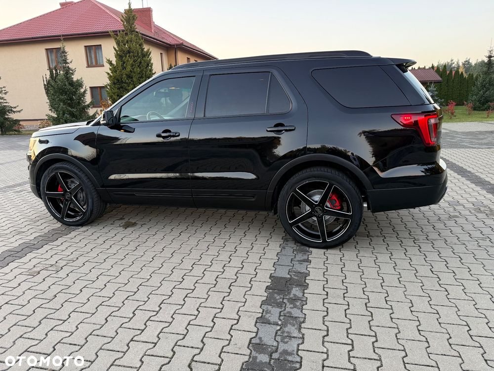 Ford Explorer - 10