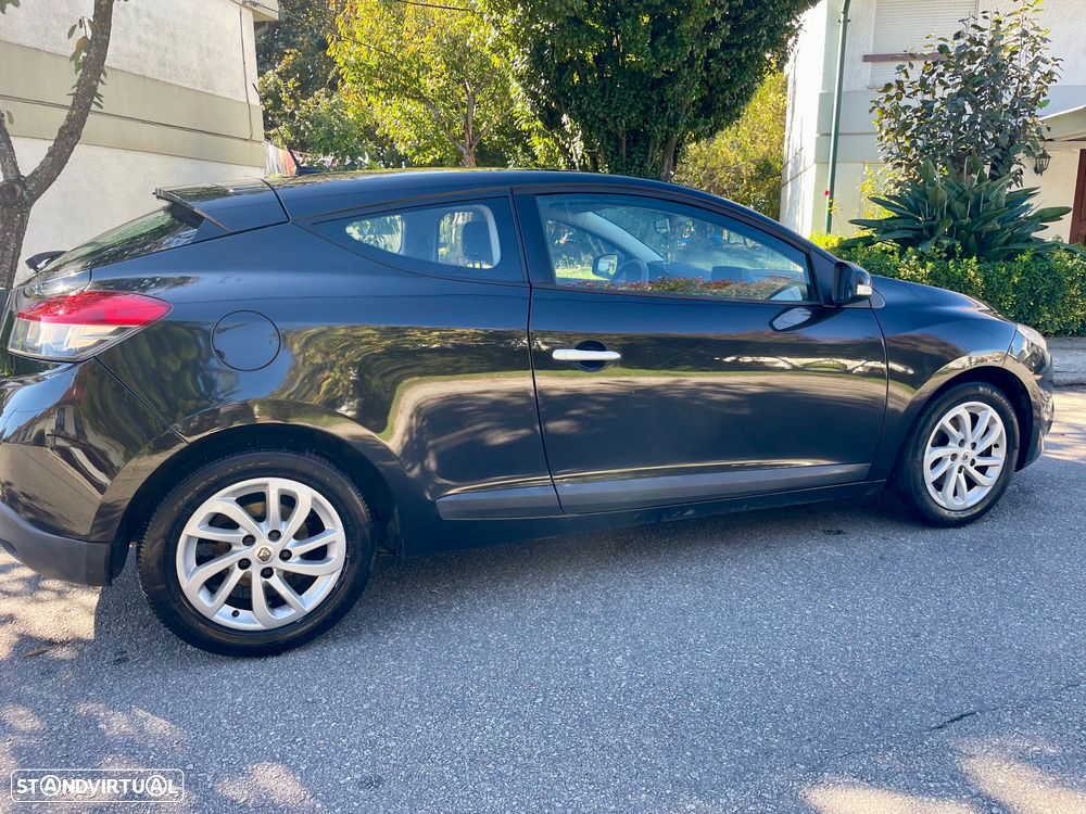 Renault Mégane Coupe - 12
