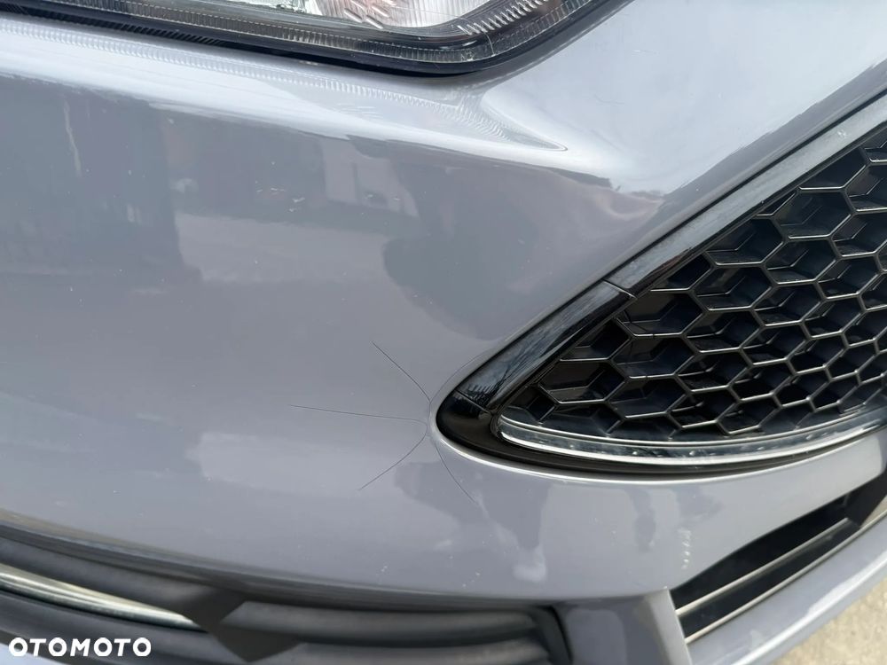 Ford Focus 2.0 TDCi ST - 30