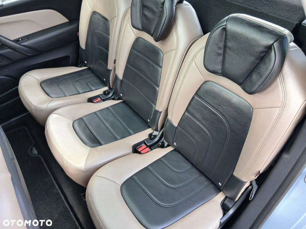 Citroën C4 Picasso BlueHDi 120 Exclusive - 29